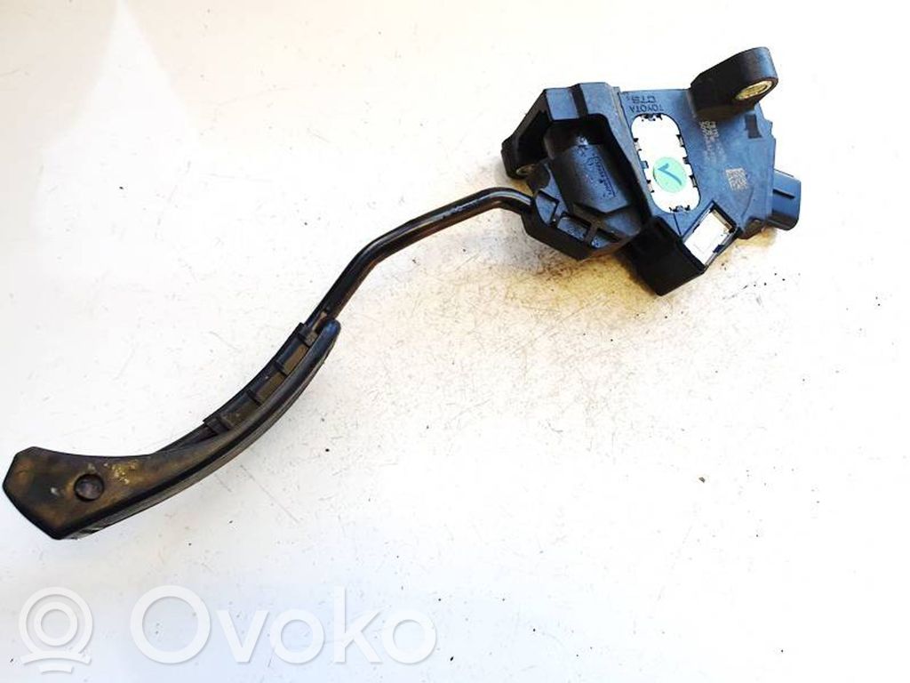 Toyota Avensis T270 Pedală accelerație