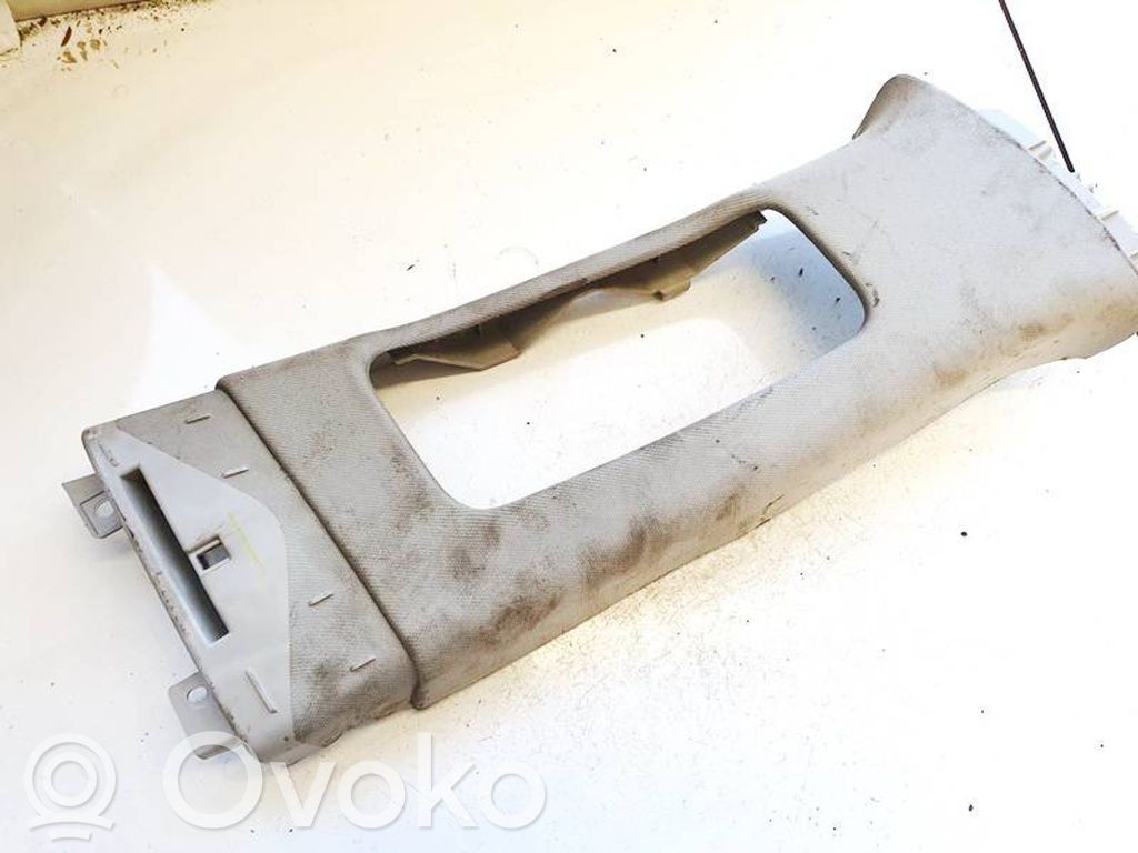 Toyota Avensis T270 Altra parte interiore