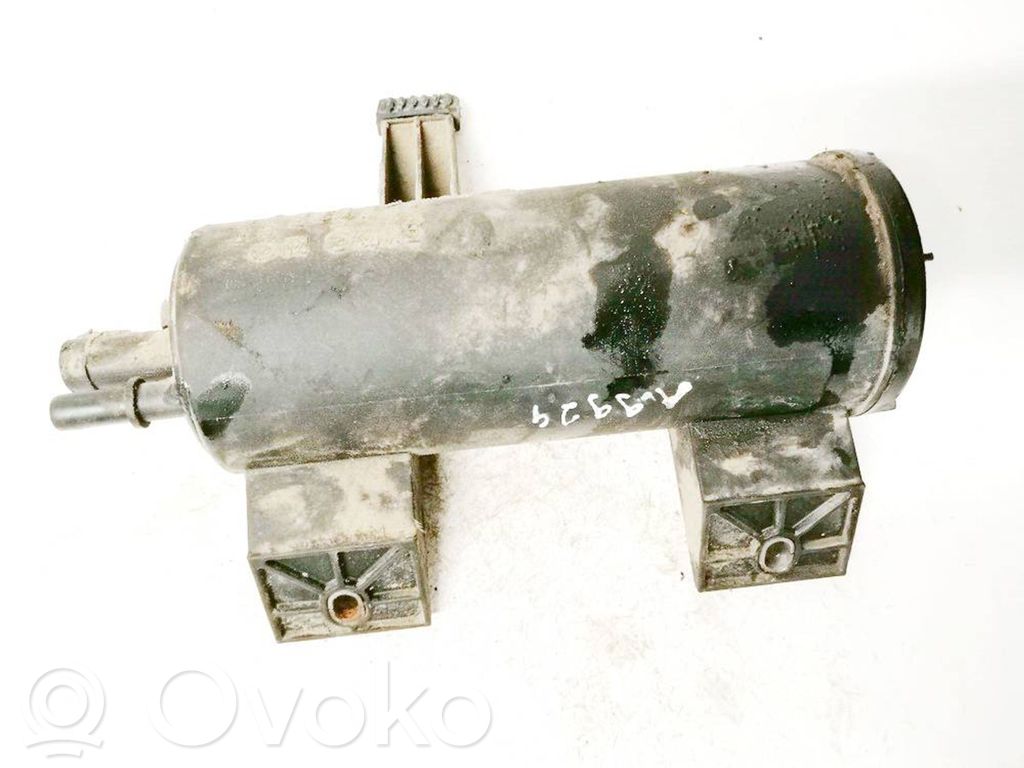 BMW 5 E60 E61 Serbatoio a carbone attivo per il recupero vapori carburante