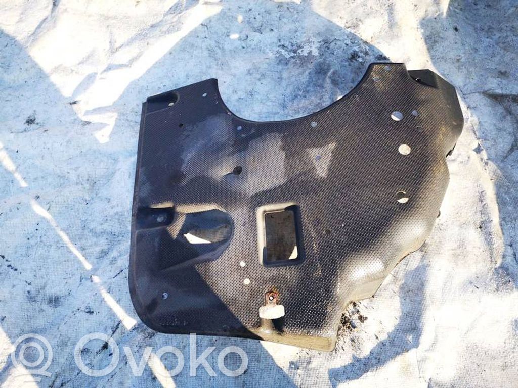 Toyota Prius (XW20) Cache de protection sous moteur