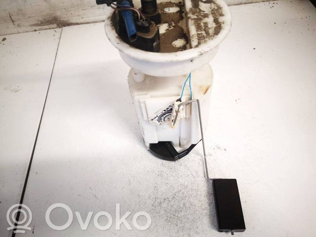 Volkswagen Golf IV Sensore di livello del carburante 
