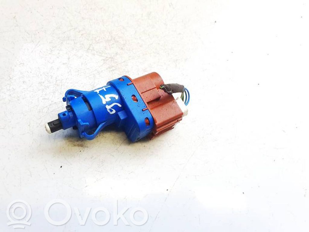 Interruptor sensor del pedal de freno   50512681,50512681