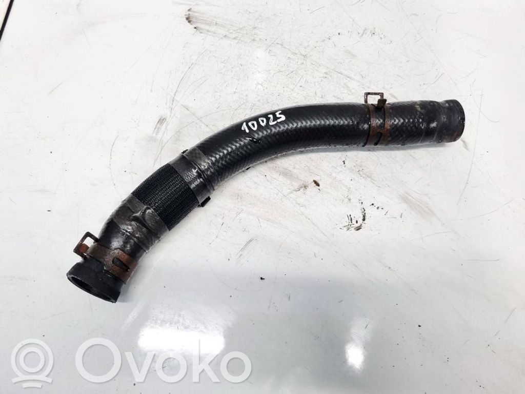 Engine coolant pipe/hose
