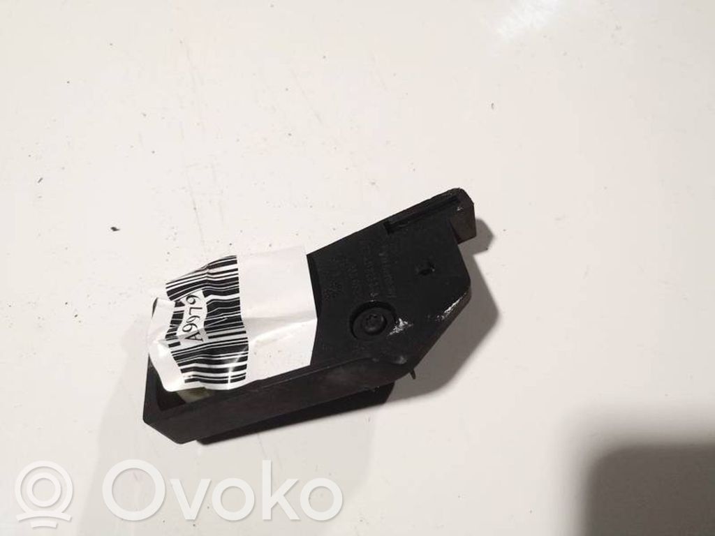 Skoda Octavia Mk2 (1Z) Maniglia di rilascio del vano motore (cofano)