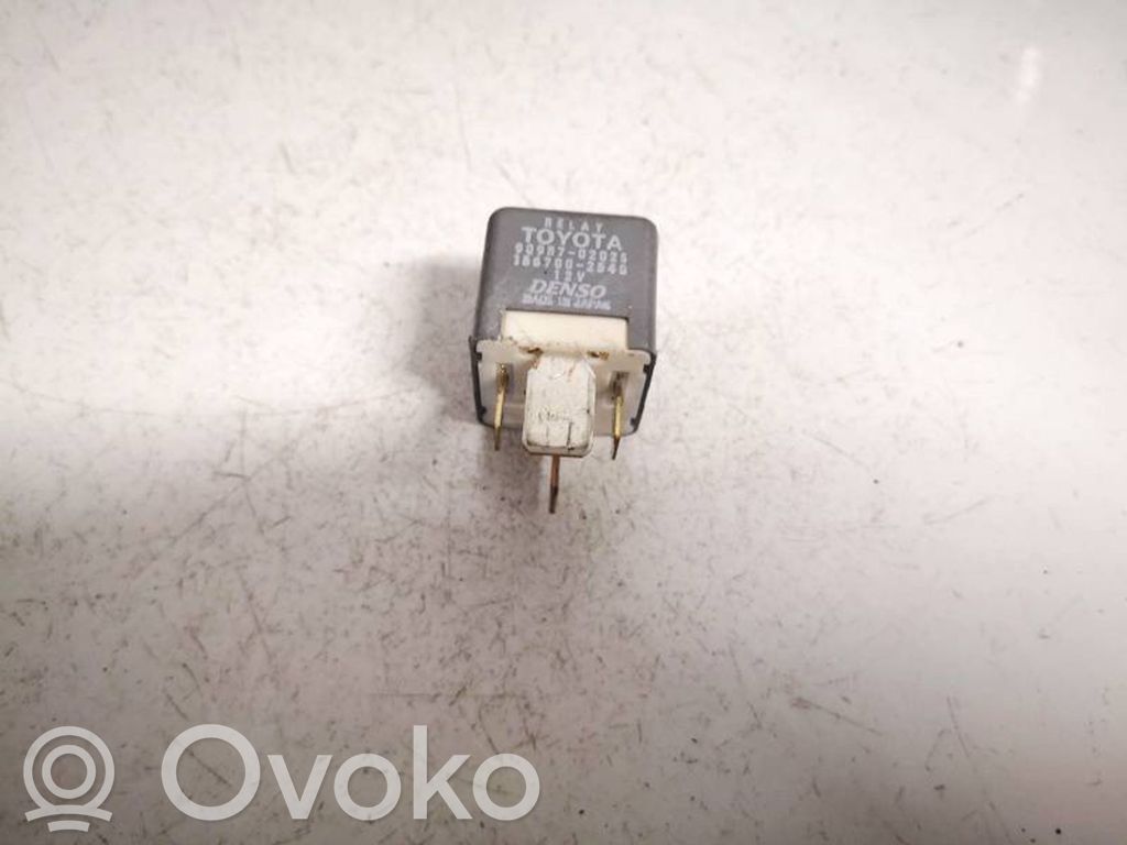 Lexus IS 220D-250-350 Alte relee 