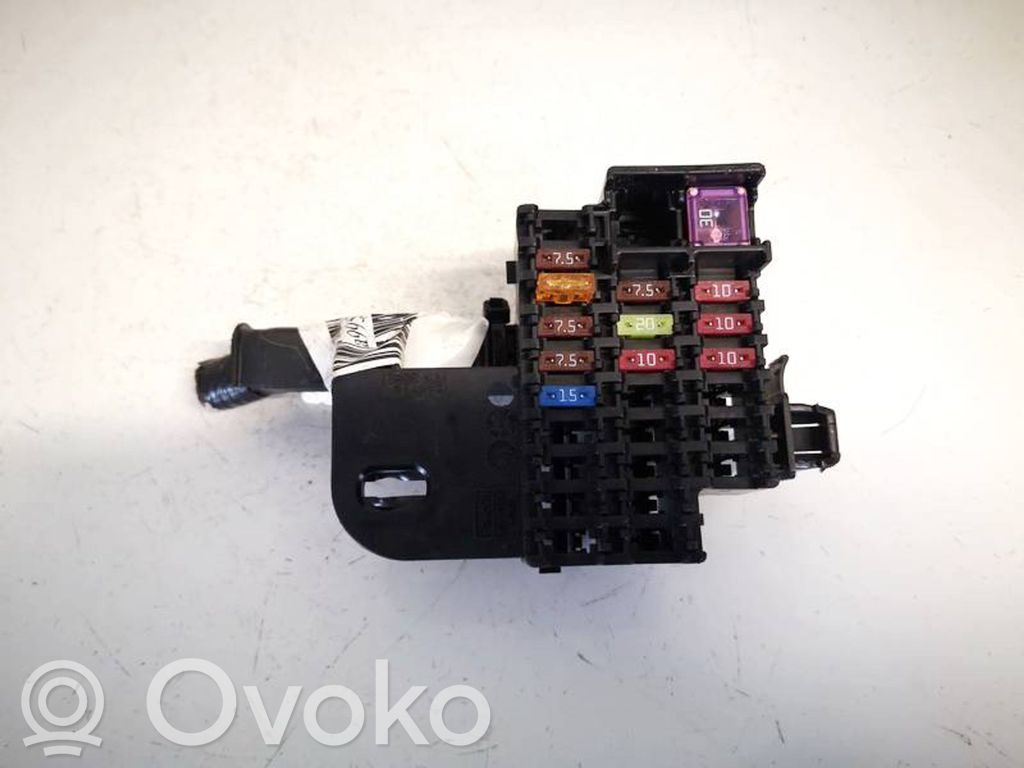 Fuse box set   D65166730,5906MA1,5906MA1,D65166730