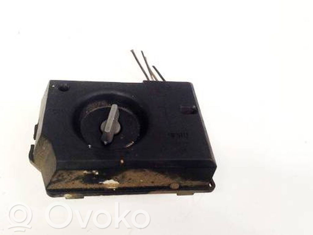 Audi 100 S4 C4 Suport becuri lampă spate 