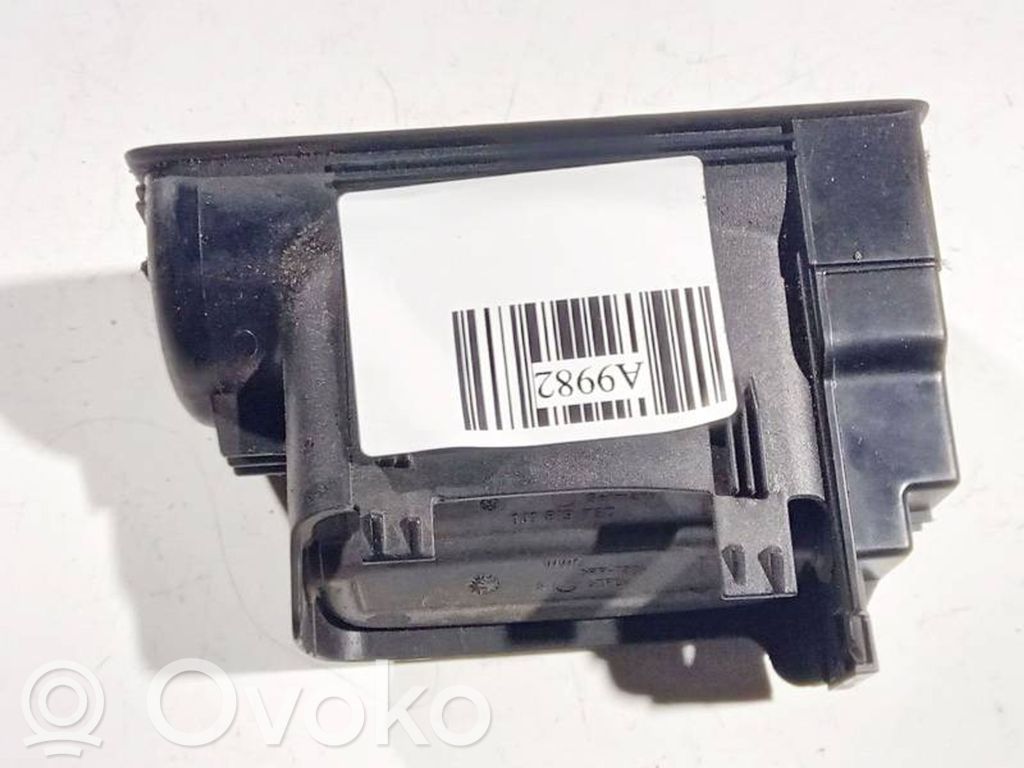 Volkswagen Golf IV Grilă ventilație centrală 