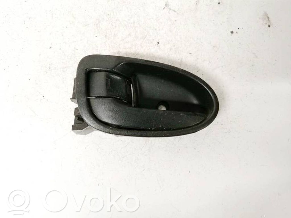 Manecilla interna puerta delantera   56258A1,56092A1,56092A1,56258A1