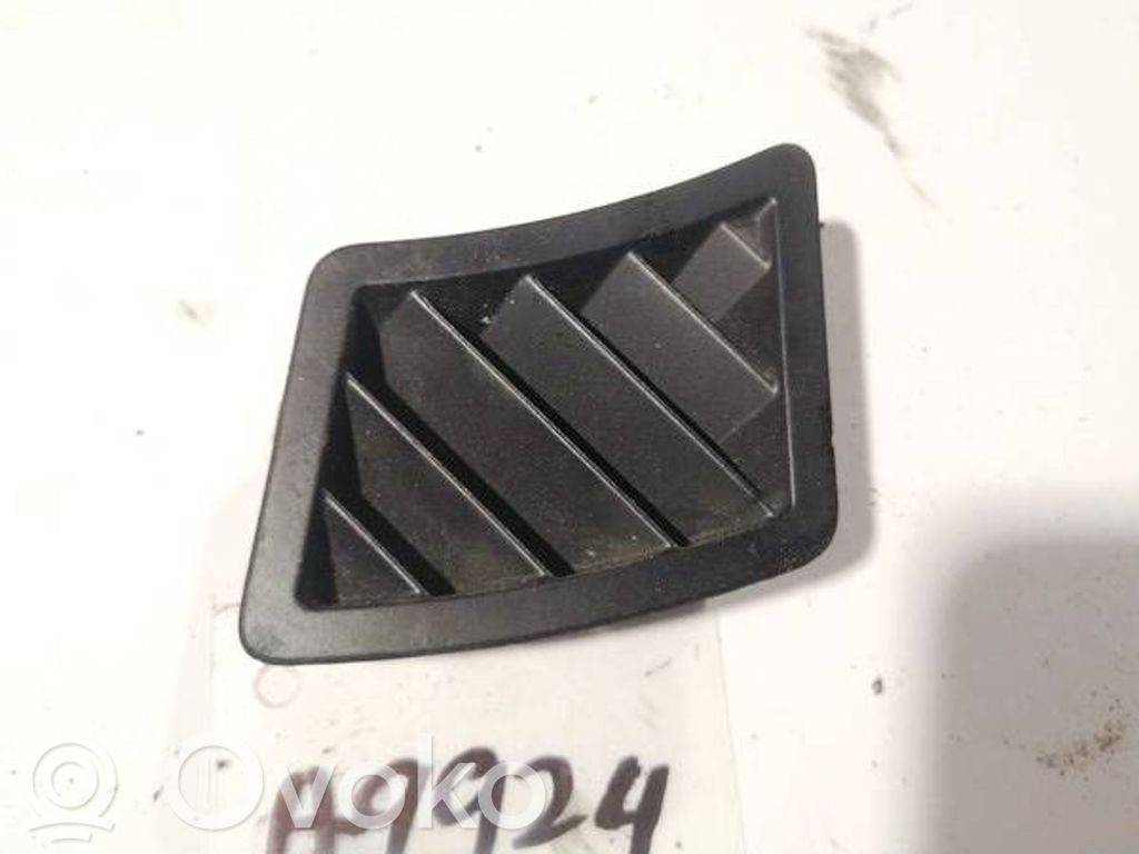 BMW 5 E60 E61 Kita salono detalė 