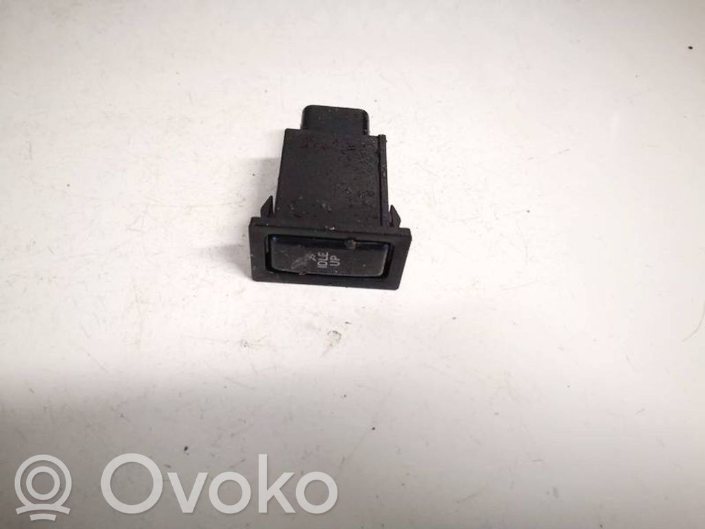 Toyota RAV 4 (XA20) Altri interruttori/pulsanti/cambi 