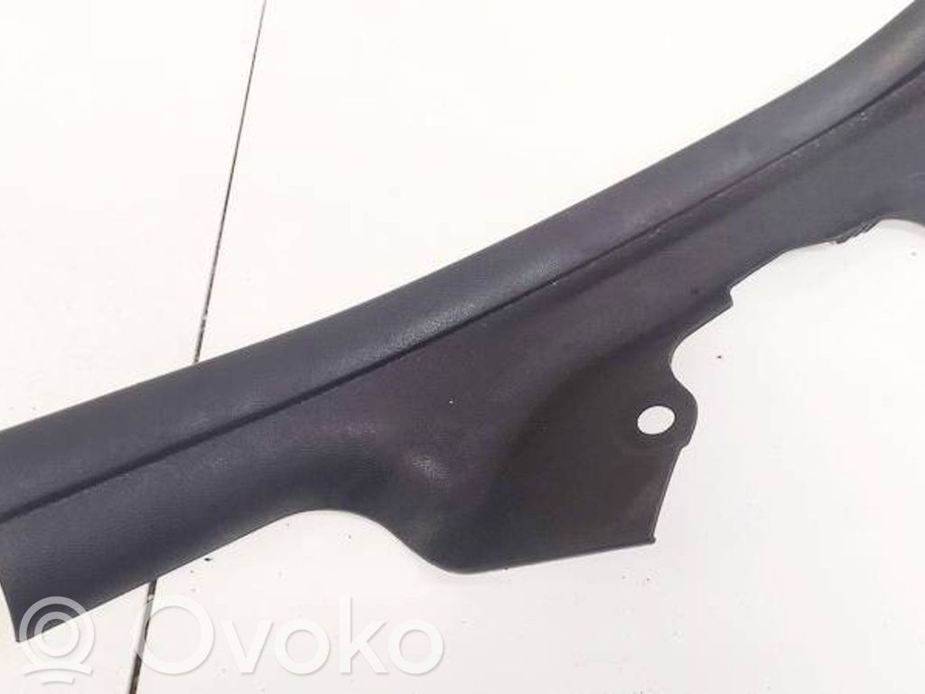 Moldura protectora del borde trasero   51437066992,706699214,51437066992,706699214