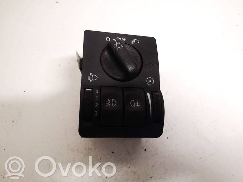 Opel Zafira A Interruttore luci 