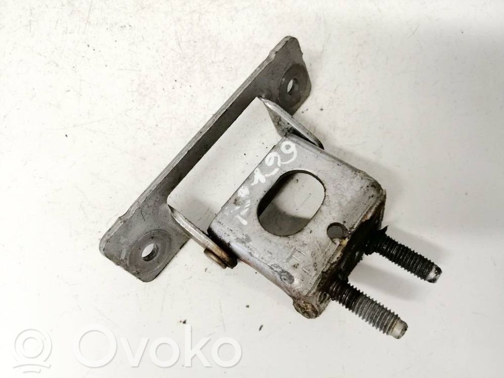 Honda Jazz Balama inferioară ușă spate 