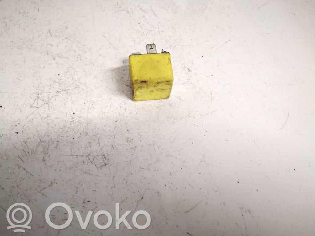 Peugeot 406 Muu rele 