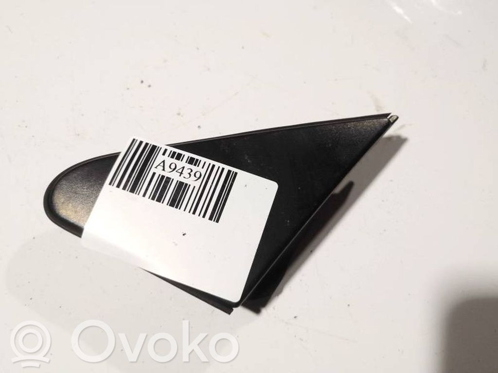 Toyota Yaris Inne części wnętrza samochodu 