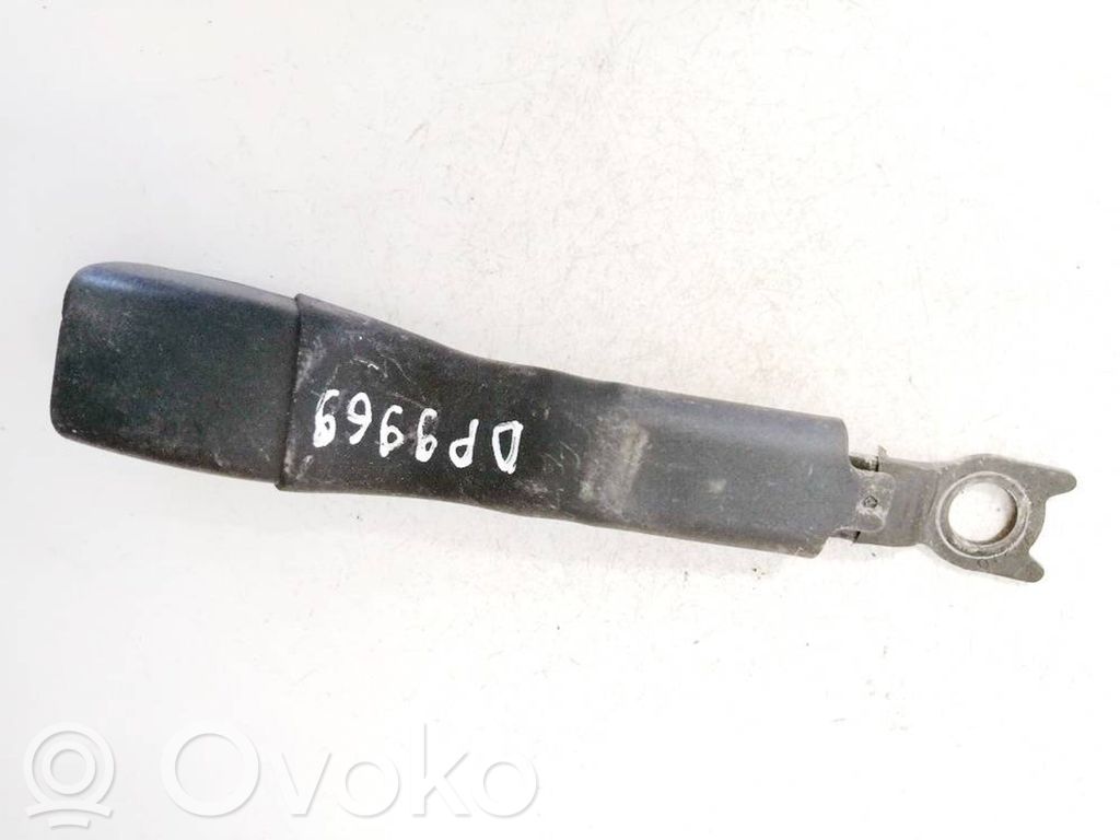 Toyota Aygo AB10 Gurtschloss vorne