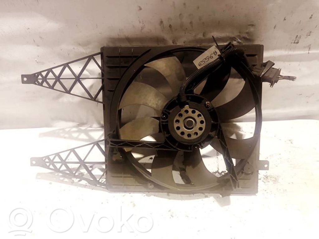 Skoda Fabia Mk2 (5J) Suport ventilator radiator
