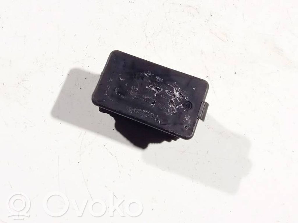 Volkswagen Golf VI Inne części wnętrza samochodu 