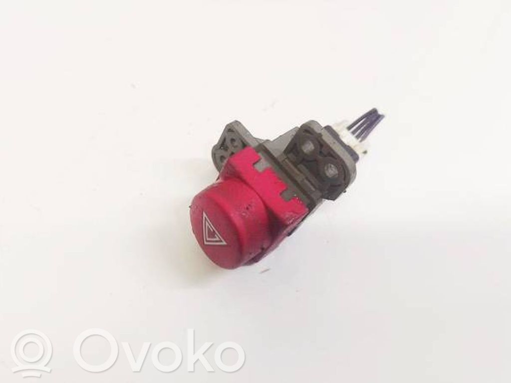 Subaru Legacy Schalter Warnblinkanlage 
