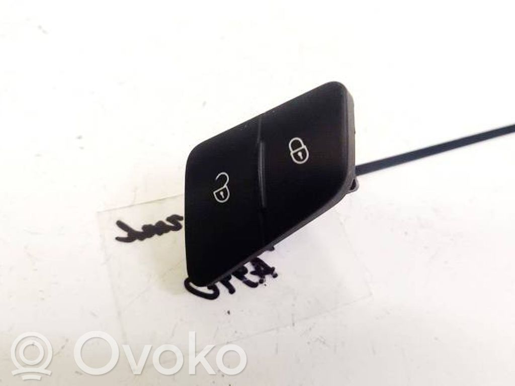 Volkswagen PASSAT B6 Interruttore a pulsante della chiusura centralizzata