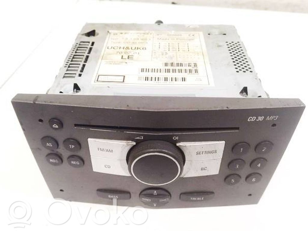 Opel Zafira B Panel / Radioodtwarzacz CD/DVD/GPS 