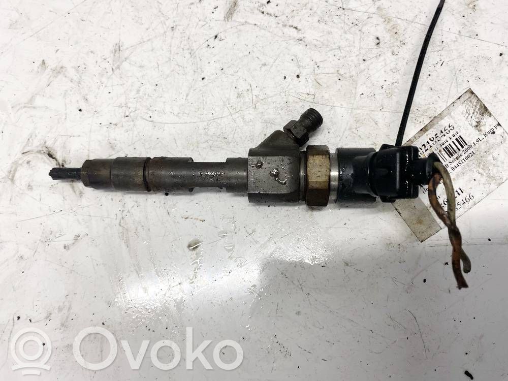 Injector combustibil   0445110021,0445110021