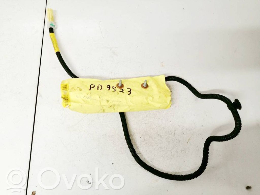 Toyota Avensis T250 Airbag sedile
