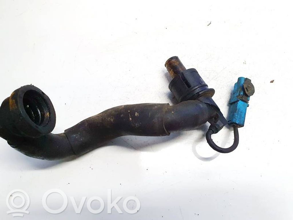 Citroen C-Crosser Conductă/furtun lichid de răcire motor 