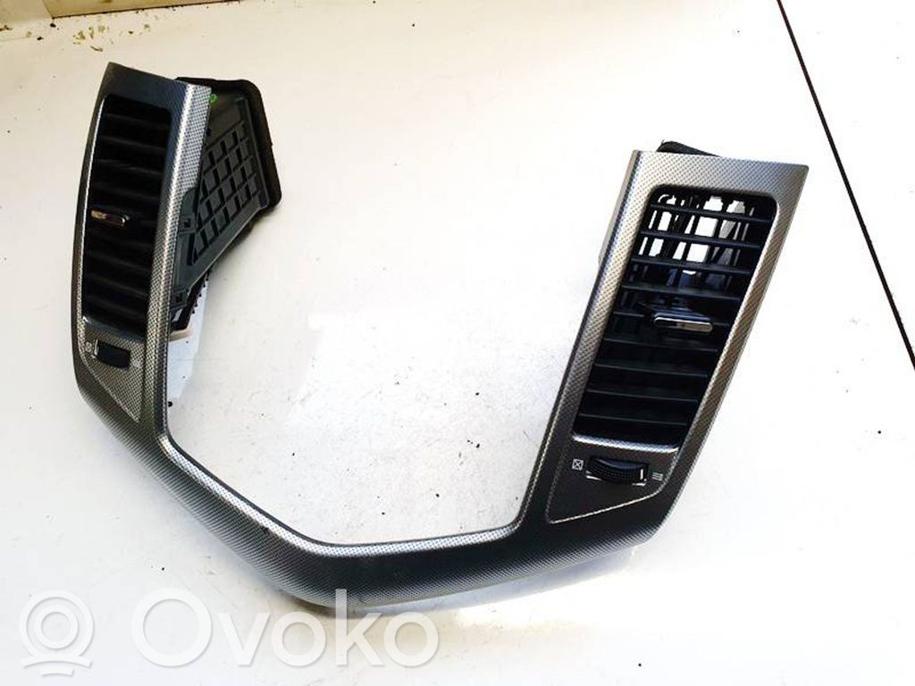 Chevrolet Cruze Dysze / Kratki środkowego nawiewu deski rozdzielczej 