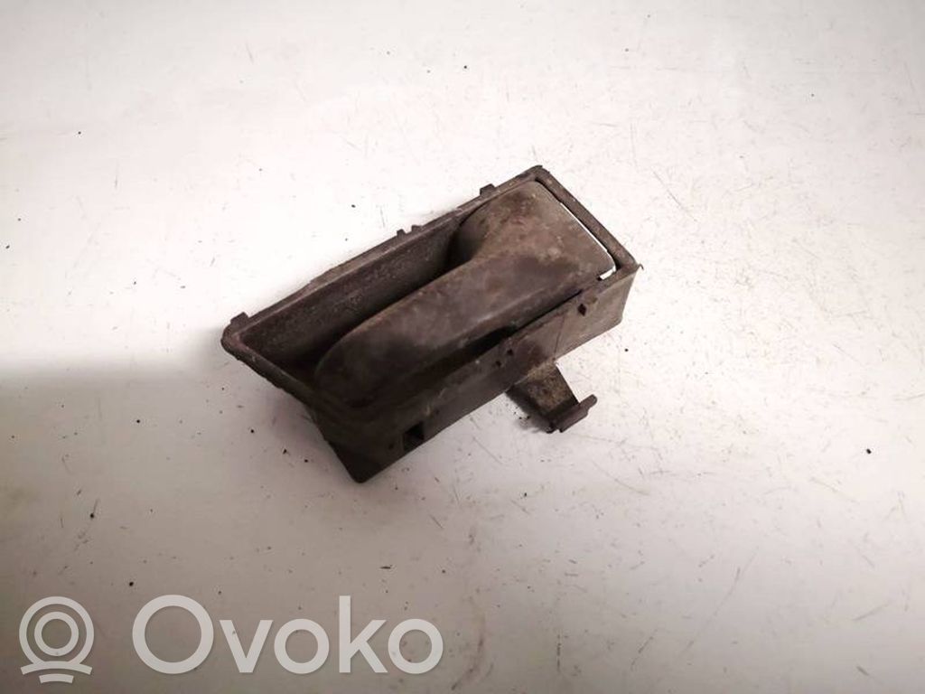 Volkswagen Golf II Klamka wewnętrzna drzwi 