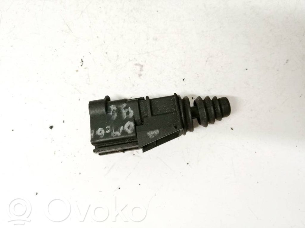 Interruptor sensor del pedal de freno   90355463,90355463