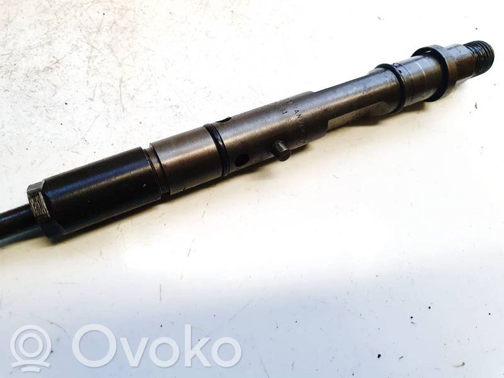 Injector combustibil   059130201F,0432133795,0432133795,059130201F