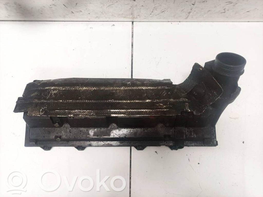 BMW 5 E34 Luftfilterkasten 
