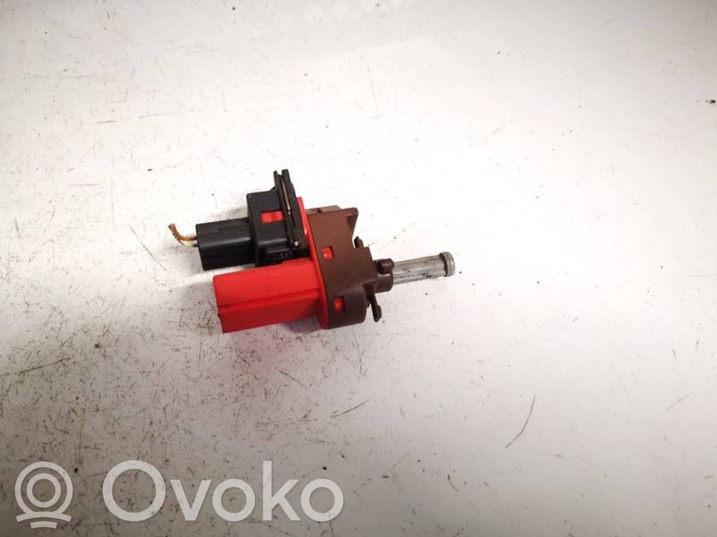 Ford Mondeo Mk III Interruttore del pedale del freno