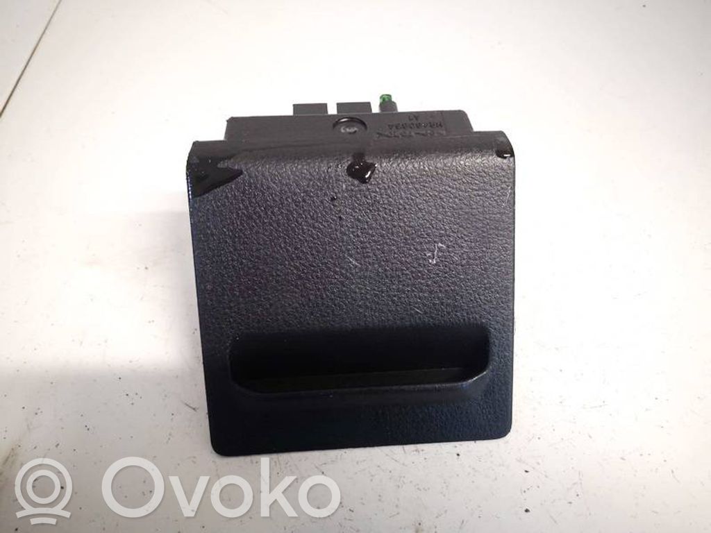 Hansikaslokero   MR480864,MR480864
