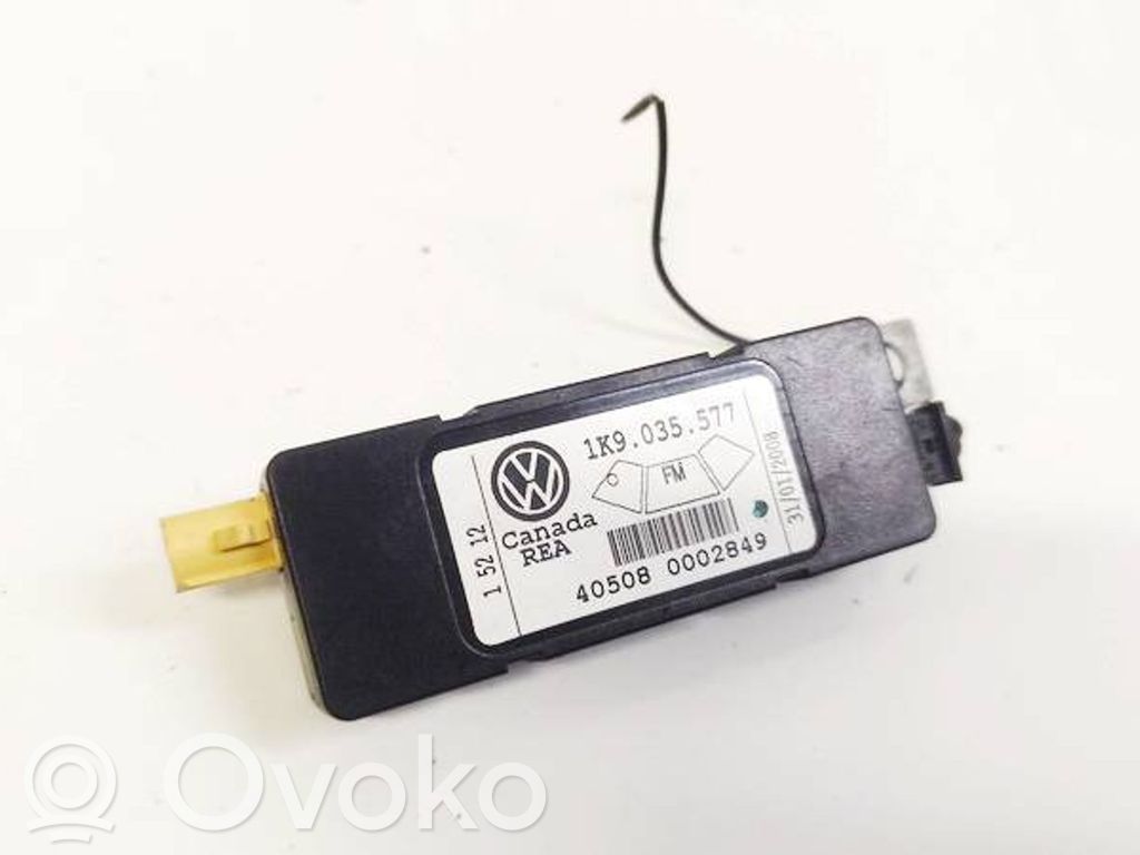Volkswagen Golf V Centralina antenna 
