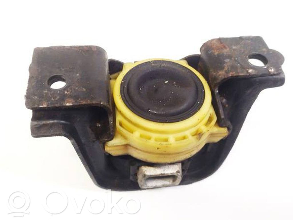 Citroen C3 Picasso Engine mount bracket 