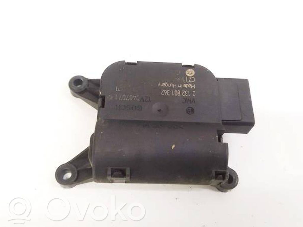 Volkswagen PASSAT B6 Motor/actuator clapetă aer