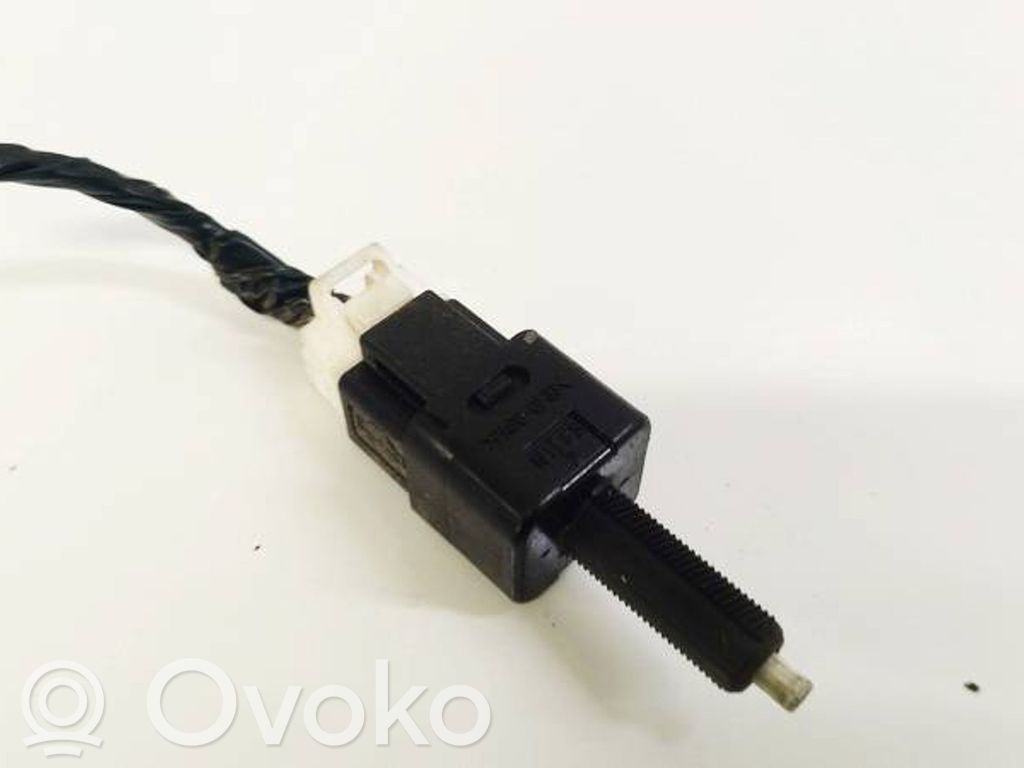 Interruptor sensor del pedal de freno
