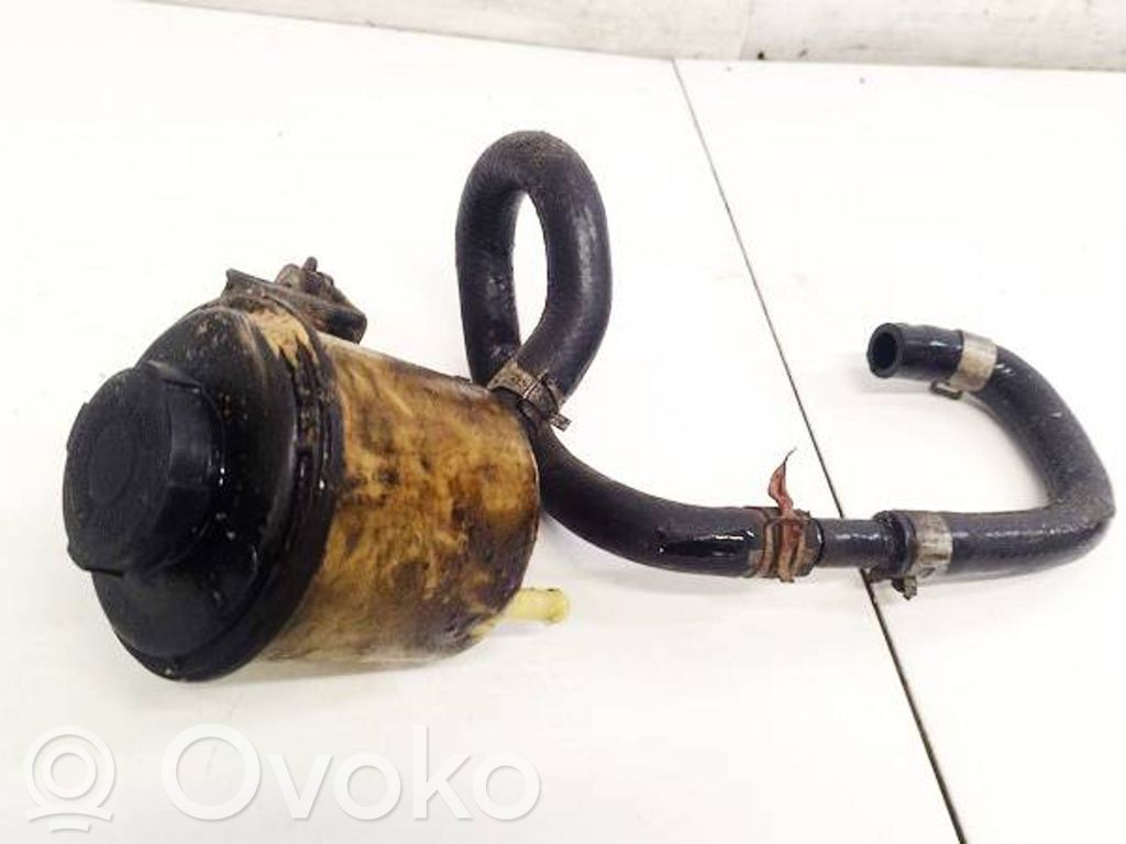 Nissan Primera Serbatoio/vaschetta del liquido del servosterzo 
