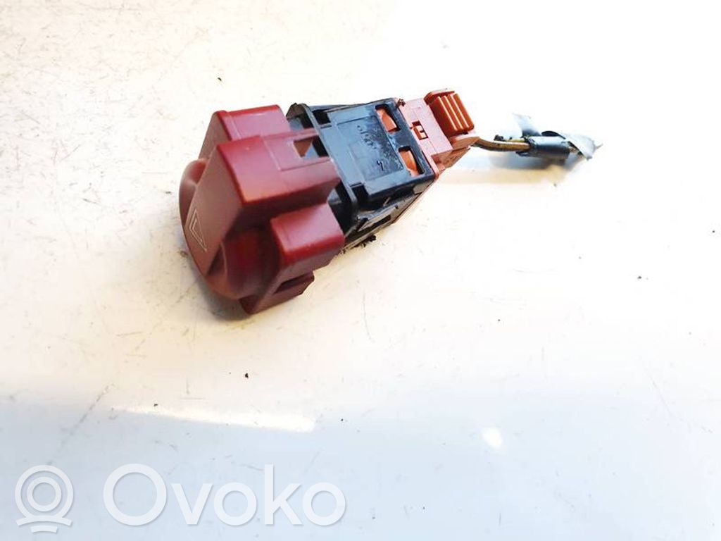 Citroen C4 I Interruttore luci di emergenza