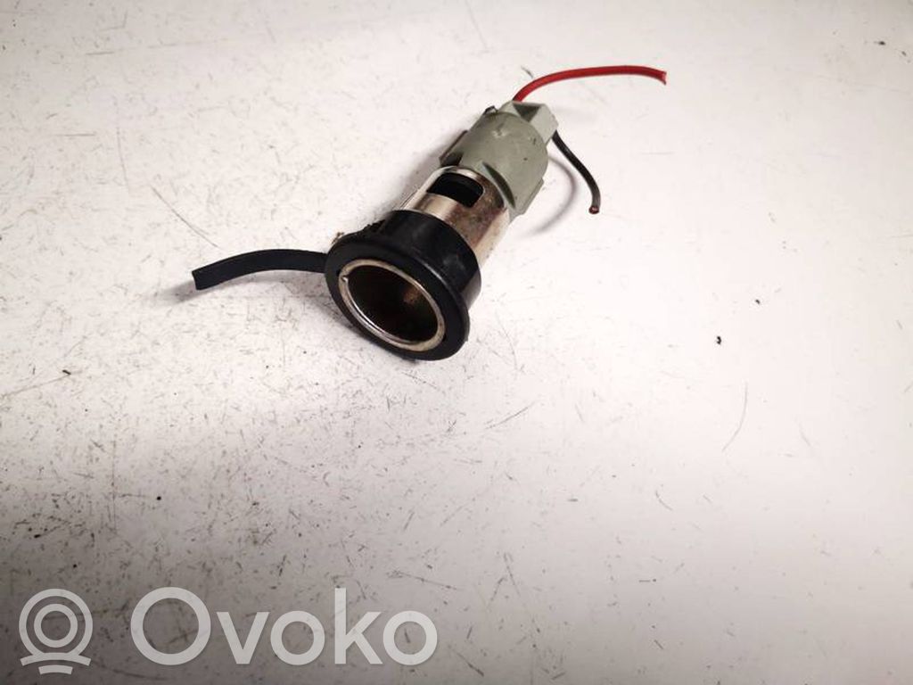 Cigarette lighter