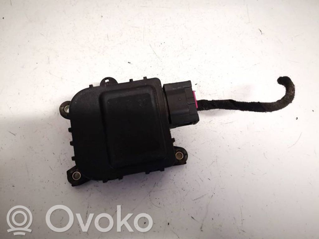 Audi A4 S4 B5 8D Motor/actuator clapetă aer 