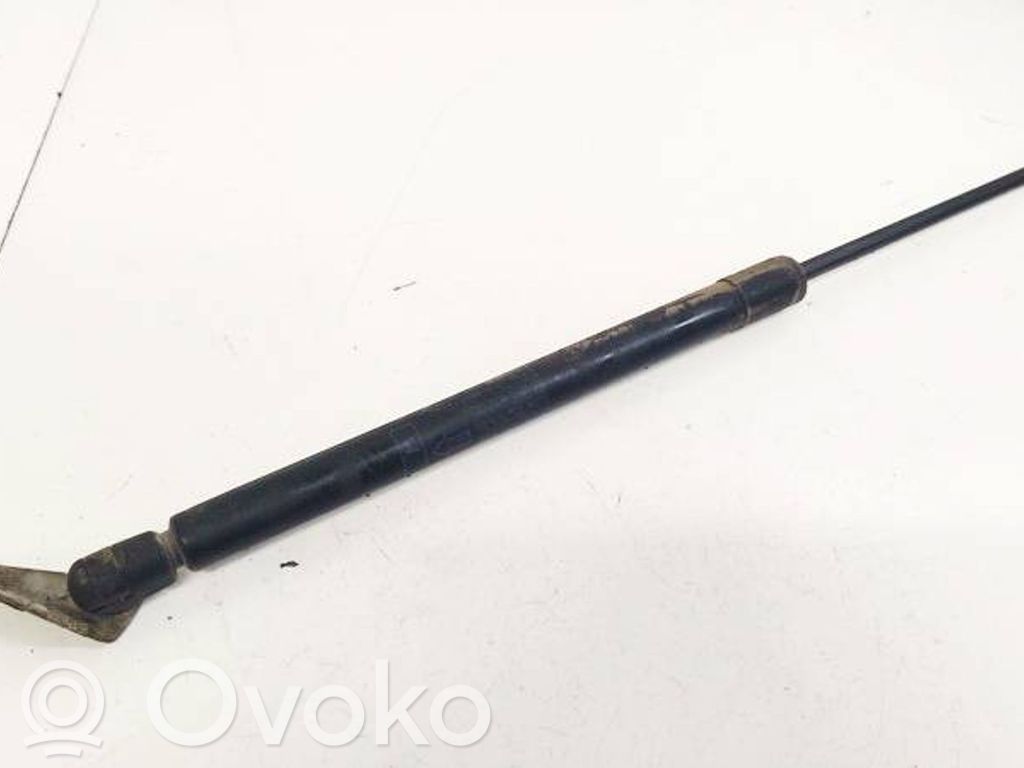 Nissan Primera Amortyzator klapy tylnej bagażnika 