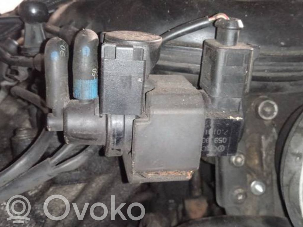 Audi A4 S4 B7 8E 8H Solenoid supapă turbosuflantă 