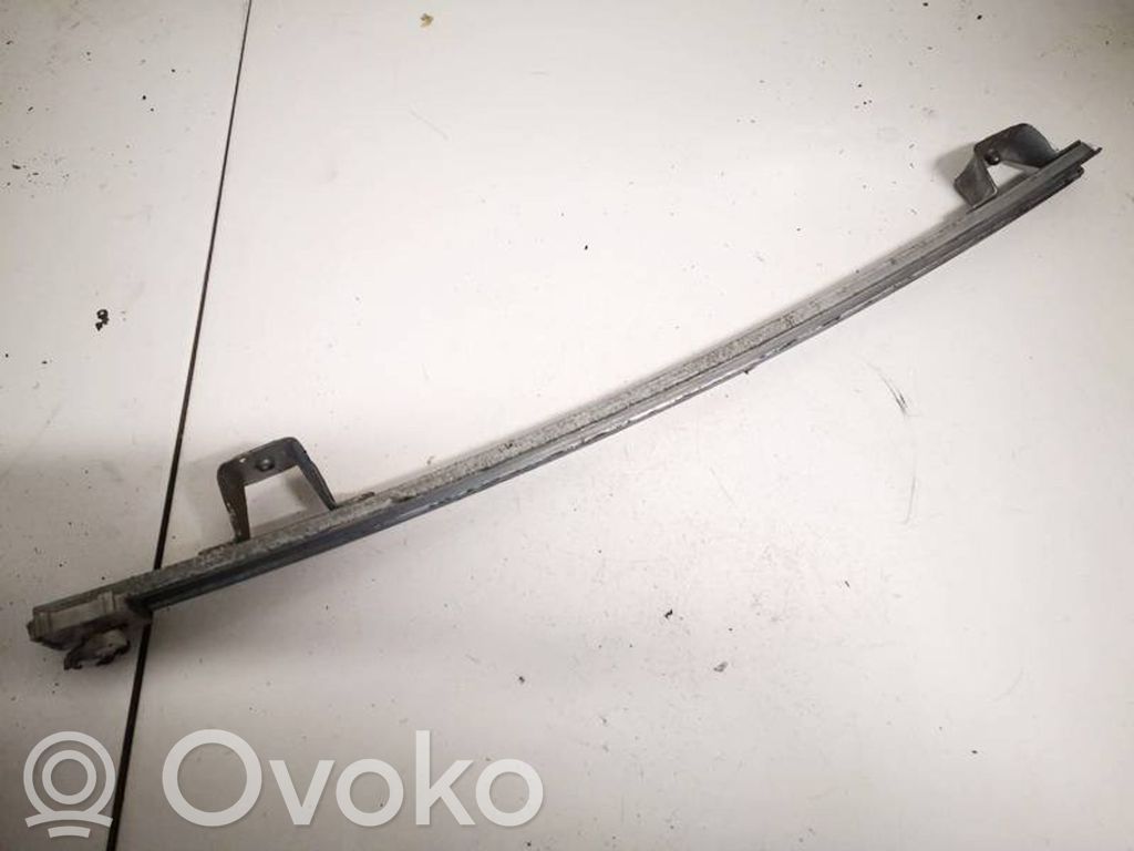 Opel Zafira A Altra parte esteriore 