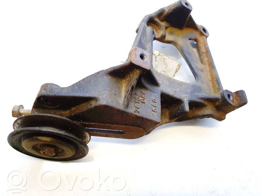Mitsubishi Pajero Support, suspension du moteur