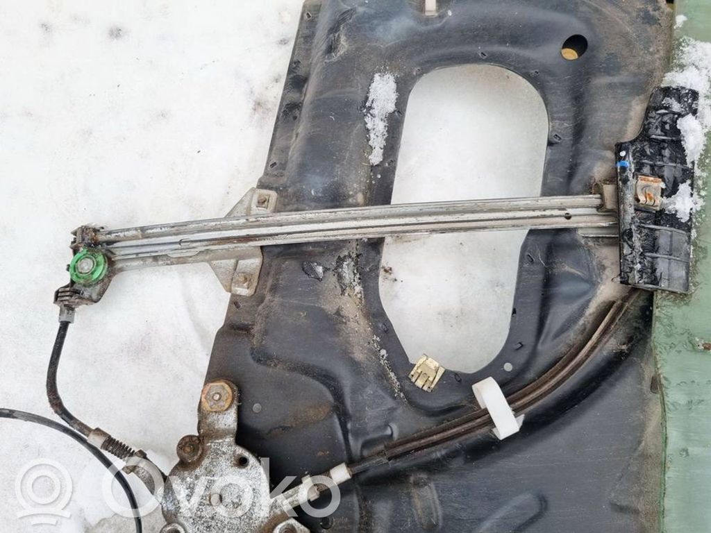 Regulador con motor de la ventanilla de la puerta corredera   4A0837398A,4A0837398A
