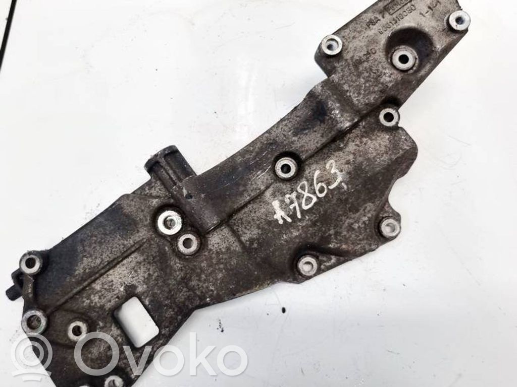 Land Rover Freelander 2 - LR2 Engine mounting bracket 